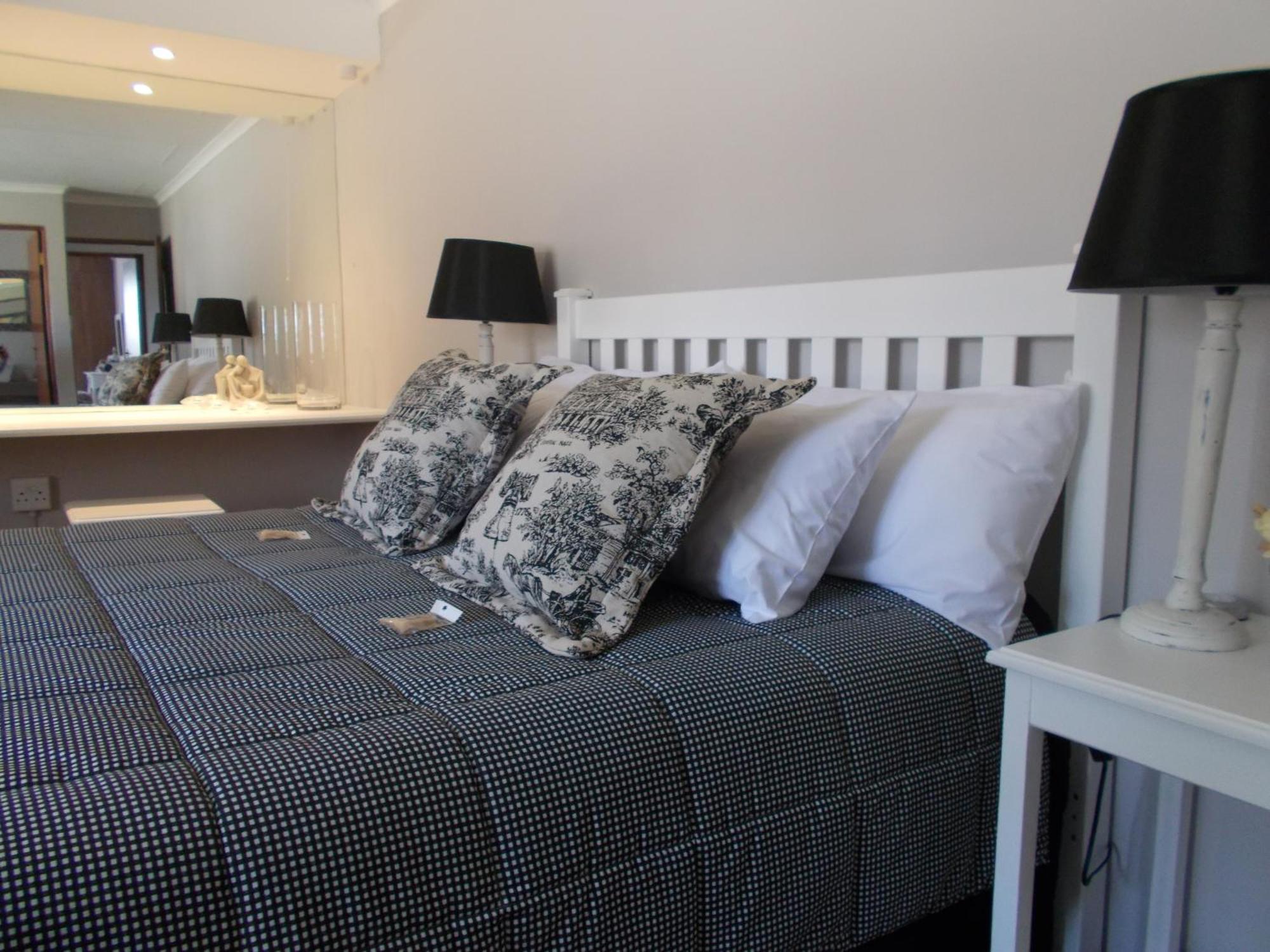 Forellenhof Guest Farm Wakkerstroom Ruang foto