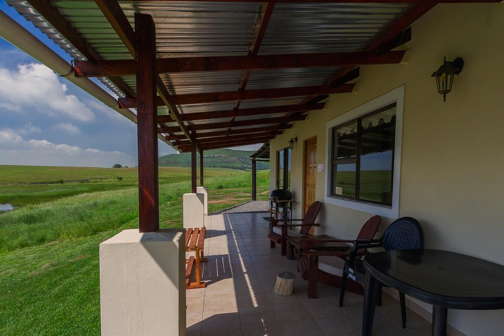 Forellenhof Guest Farm Wakkerstroom Bagian luar foto
