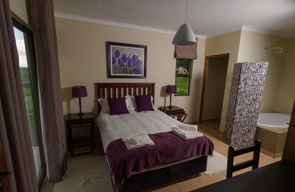 Forellenhof Guest Farm Wakkerstroom Bagian luar foto