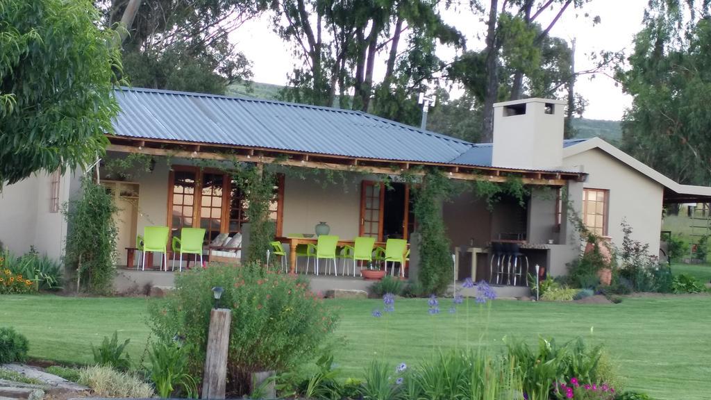 Forellenhof Guest Farm Wakkerstroom Bagian luar foto